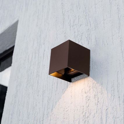 LED solcell väggbelysning med sensor LED/9W/3,7V 3000/4000/5000K 2600 mAh IP65 brun