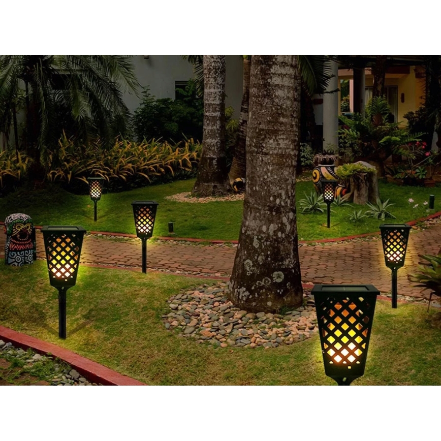 LED solcellslampa med sensor LED/0,6W/5,5V IP65 2000 mAh 107 cm svart