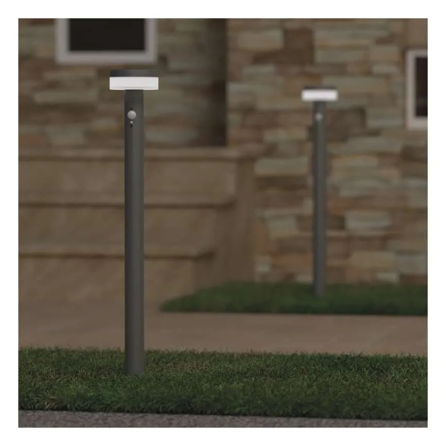 LED solcellslampa med sensor LED/2W/3,7V 1200 mAh IP44 80 cm