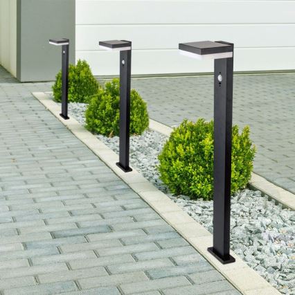 LED solcellslampa med sensor LED/2W/3,7V IP54 3000K vinklat svart