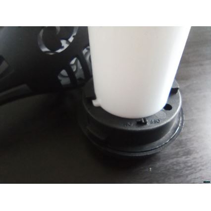 LED solcellslampa med skymningssensor LED/1,2W/1,2V 600 mAh IP44