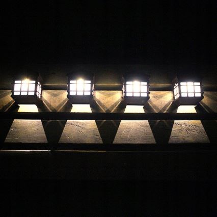 LED Solcellsvägglampa med skymningssensor LED/2V 70 mAh IP44