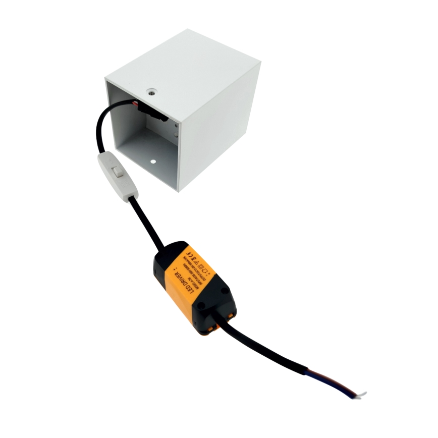 LED-spotlampa LED/5W/230V 3000/4000/6400K 7,5x7,5 cm vit