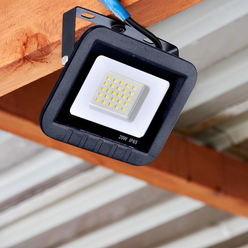 LED Spotlight LED/20W/230V