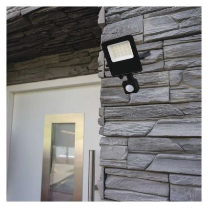 LED strålkastare med sensor VISIO LED/30W/230V 4000K IP65