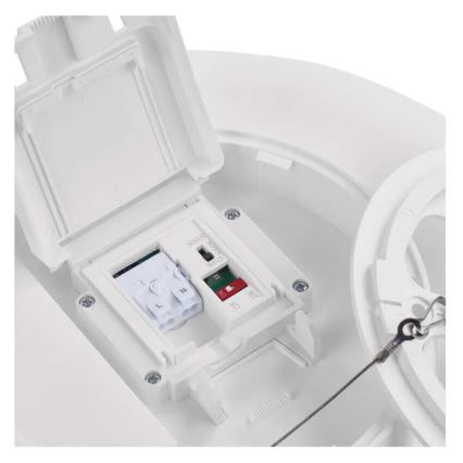 LED taklampa för badrum LED/15W/230V 3000/4000/5700K IP55 vit