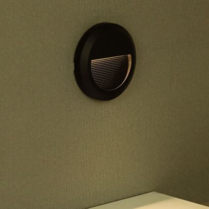 LED trappbelysning för utomhusbruk LED/2W/230V IP65 3000K svart