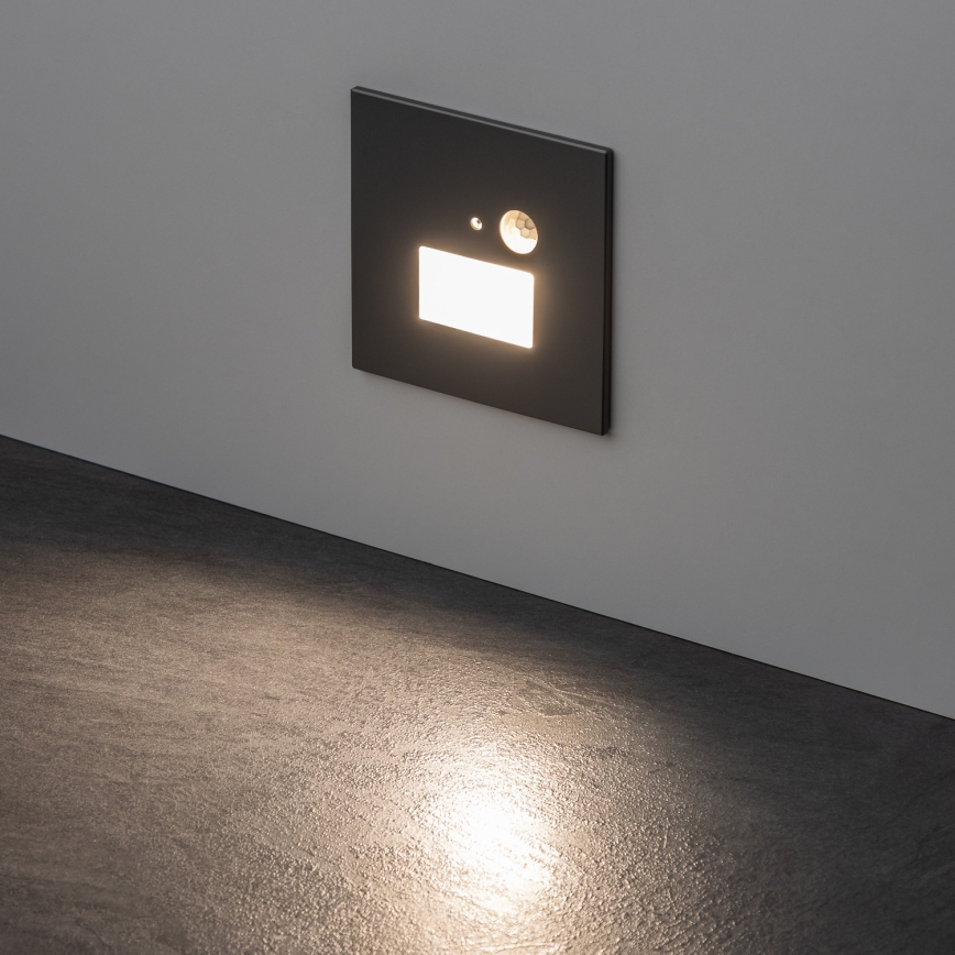 LED trapparmatur med rörelse- och skymningssensor LED/1,5W/230V 3000/4000/6500K silver