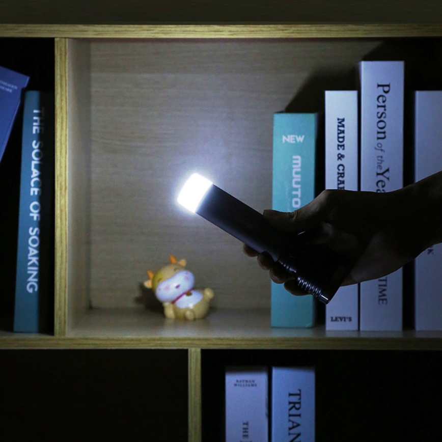 LED uppladdningsbar ficklampa LED/4,5W/3,7V 1200 mAh