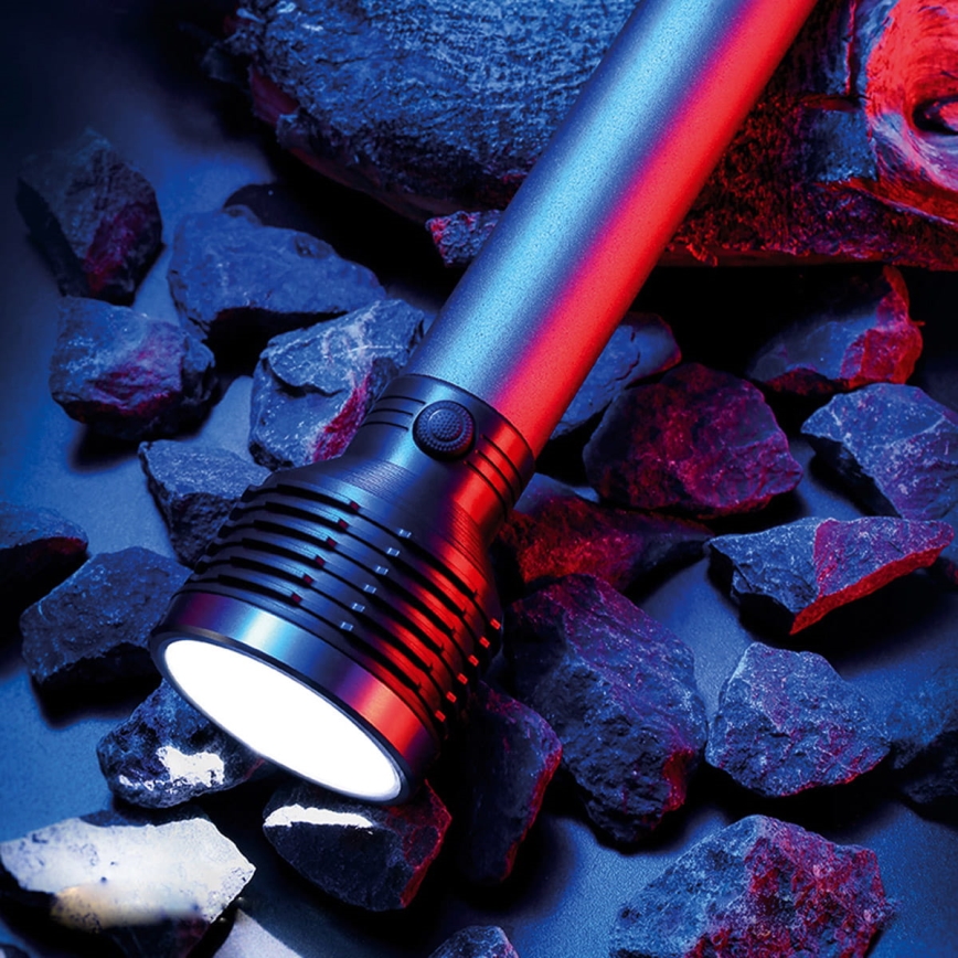 LED uppladdningsbar ficklampa LED/6,5W/3,7V 2400 mAh