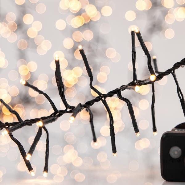 LED utomhus julbelysning CLUSTER, 588 LED, 8 funktioner, 8,5 m, IP44, varmvit