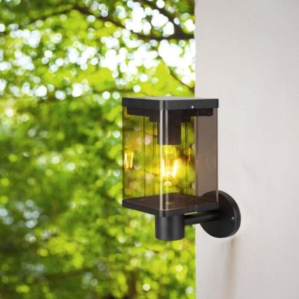 LED Utomhus solcell vägglampa med sensor LED/2,5W/3,7V 3000K IP54