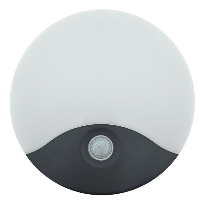 LED utomhusväggarmatur med rörelsesensor – 18W, 230V, IP44, vit