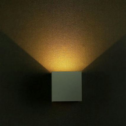 LED Utomhusvägglampa LED/5W/230V 3000K IP65 vit