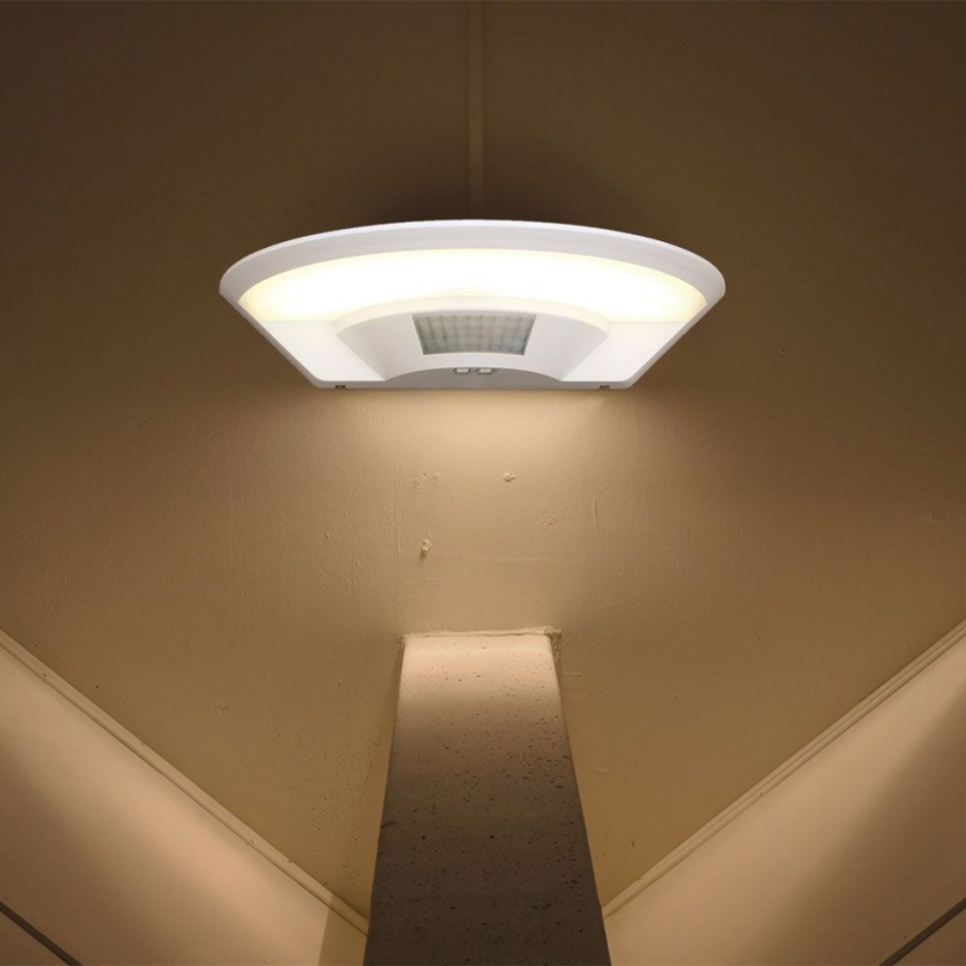 LED Vägglampa för badrum med sensor SAMSUNG CHIP LED/10W/230V 4000K IP54 vit
