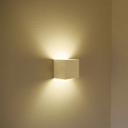 LED vägglampa för utomhusbruk LED/11W/230V 3000K IP65 vit