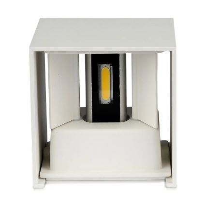 LED vägglampa för utomhusbruk LED/11W/230V 3000K IP65 vit