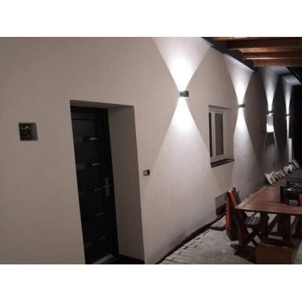LED vägglampa för utomhusbruk LED/12W/230V IP54 vit