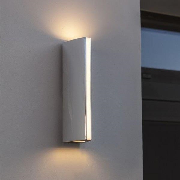 LED vägglampa för utomhusbruk LEO LED/14W/230V IP54 3000K