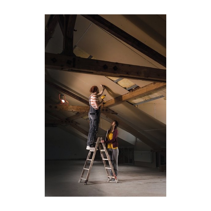 Ledvance - LED strålkastare R-STAND LED/30W/5V 2200 mAh IP44