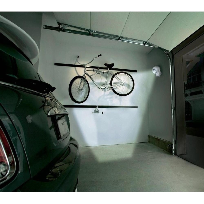 Ledvance -LED utomhus orienteringsbelysning med sensor SPYLUX LED/0,3W/3xAA IP43