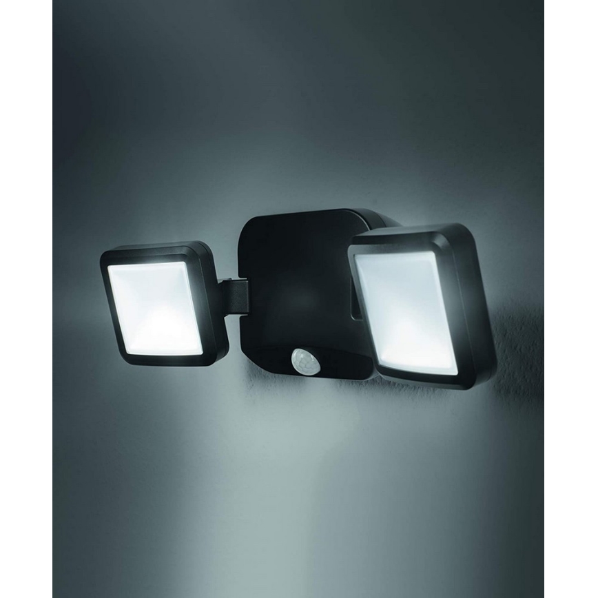 Ledvance - LED Utomhus vägglampa med sensor BATTERY 2xLED/10W/4xD IP54