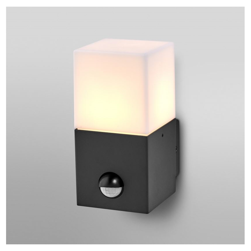 Ledvance - Utomhus vägglampa med sensor FIGO SQUARE 1xE27/20W/230V