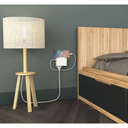 Legrand 049401 - Uttagssplitter 2Z Typ C + USB-A + USB-C vit