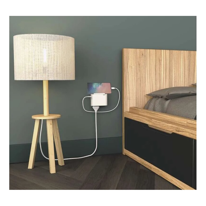 Legrand 049401 - Uttagssplitter 2Z Typ C + USB-A + USB-C vit
