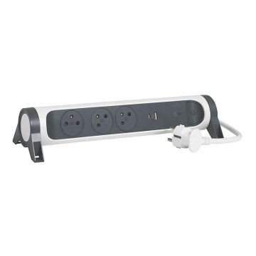 Legrand 049416 - Förlängningskabel med brytare 3Z Typ E + USB-A + USB-C 1,5m
