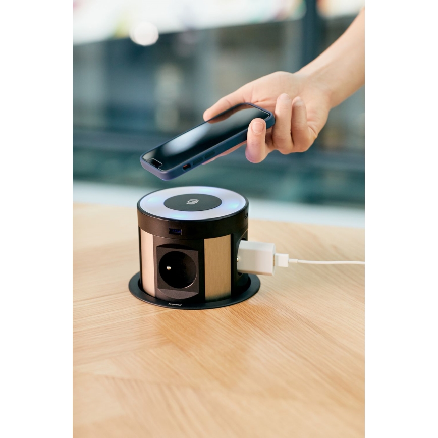 Legrand 654981 - Uttagspelare för bordsskiva 4x230V + 2xUSB-A + 2xUSB-C + trådlös laddning