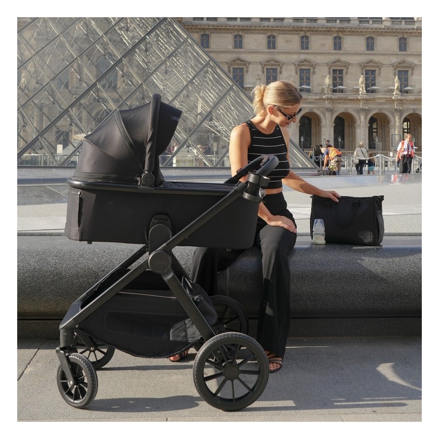 Lionelo - Kombinerad barnvagn 3-i-1 LAYLA Black Onyx