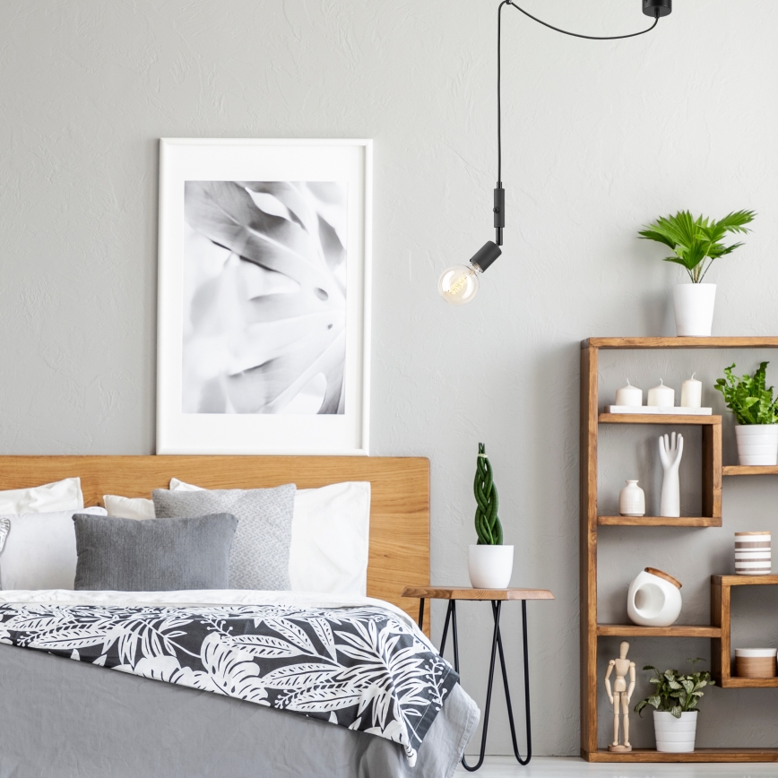 Ljuskrona med upphängningsrem INA 1xE27/42W/230V svart