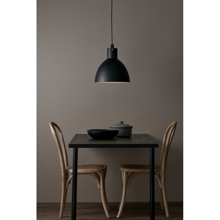 Markslöjd 106550 - Ljuskrona med snöre EAGLE 1xE27/60W/230V