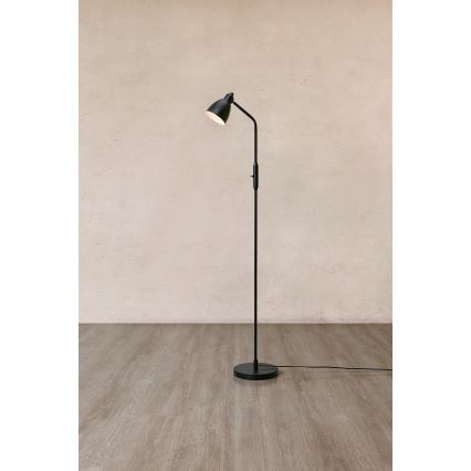 Markslöjd 108713 - Golvlampa STORY 1xE14/40W/230V svart