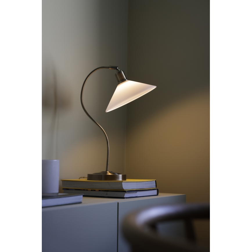 Markslöjd 108863 - Bordslampa VELA 1xE27/40W/230V mässing/vit