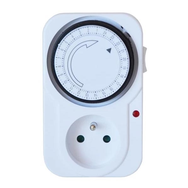Mekanisk timerbrytare dagligen 16A/230V