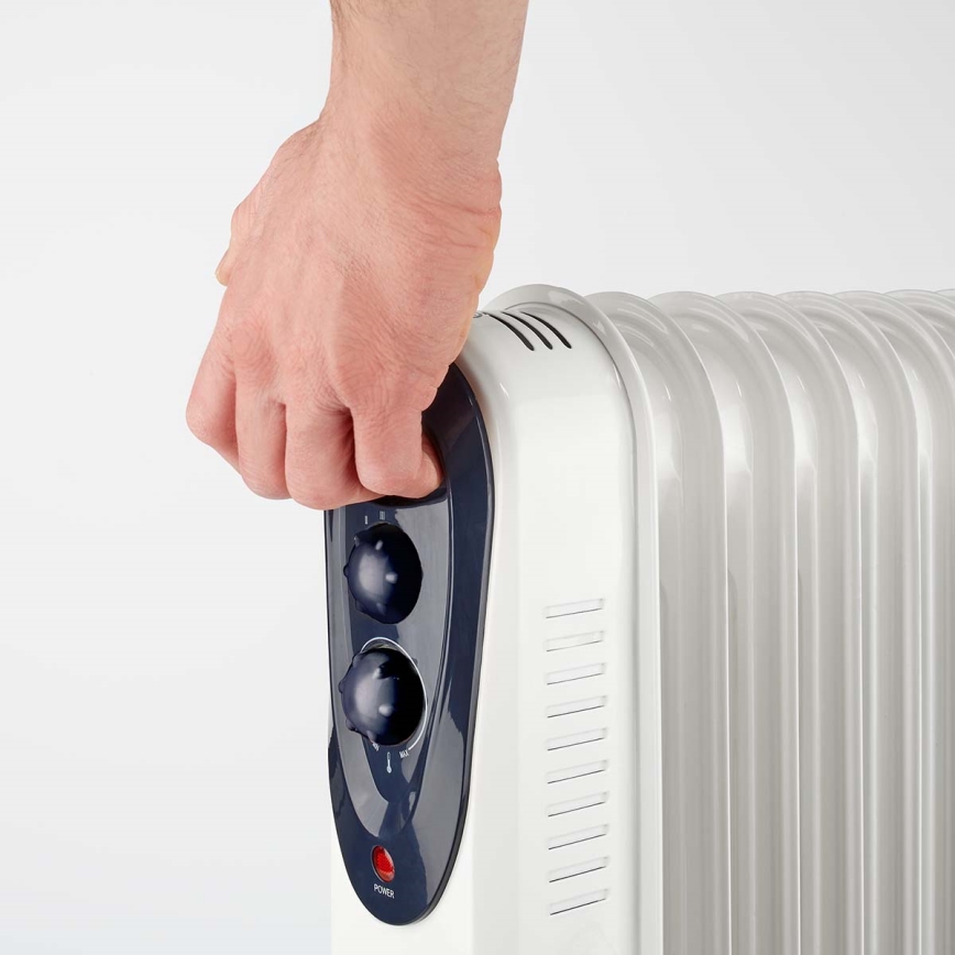 Portable oil heater with 11 ribs 1000/1500/2500W/230V