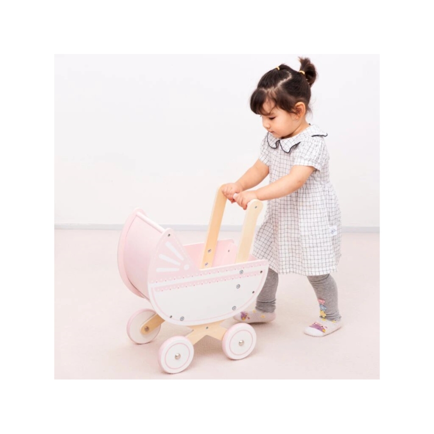 New Classic Toys - Trädockvagn i trä rosa