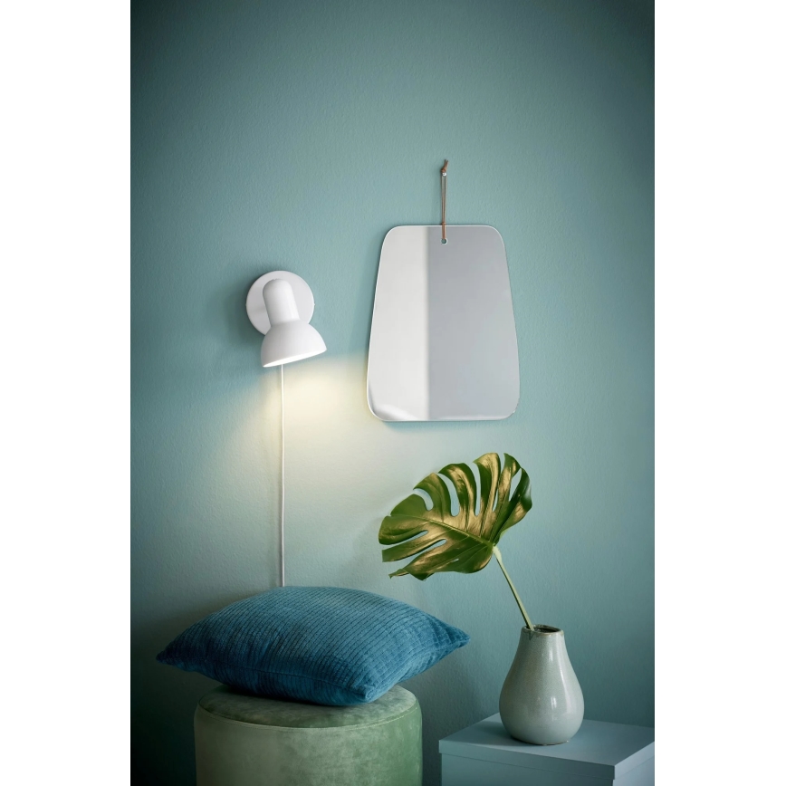 Nordlux - Vägglampa TEXAS 1xE27/60W/230V vit