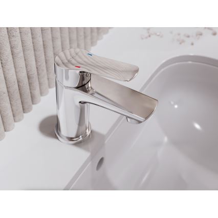 Novaservis - Kran till handfat METALIA 13,2 cm skinande krom