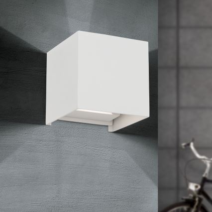 LED vägglampa för utomhusbruk CUBE 2xLED/3W/230V IP54 vit