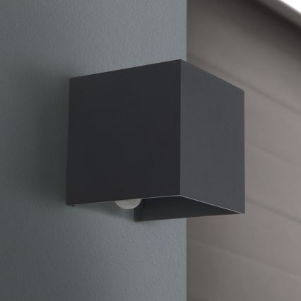 LED Utomhusbelysning med rörelse och skymningssensor CUBE-S LED/13W/230V IP54 antracit