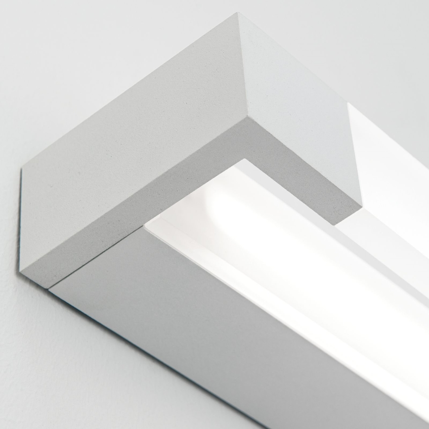 Badrumsspegel med LED-belysning MARILYN LED/21W/230V 57 cm IP44 vit