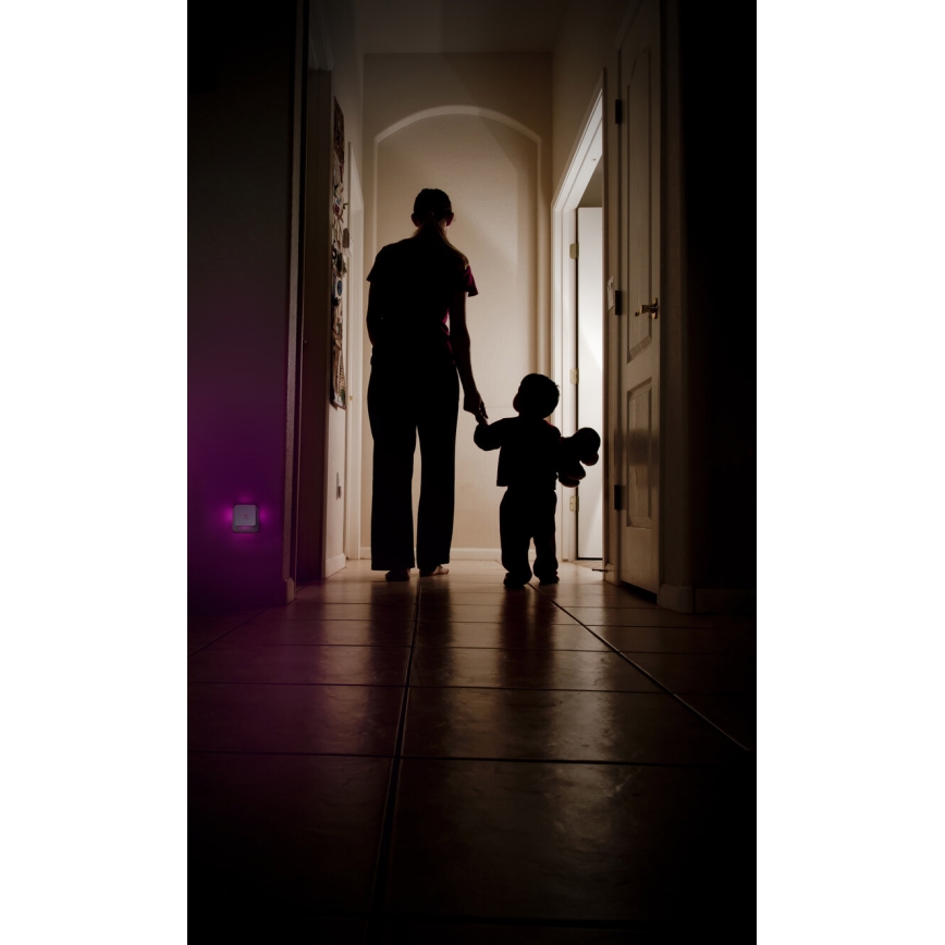 Osram - LED RGB nattlampa för vägguttag med sensor LUNETTA LED/0,3W/230V