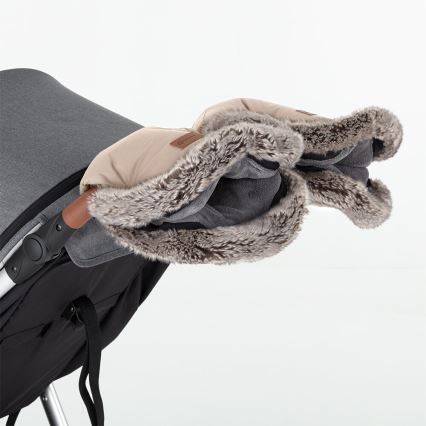 PETITE&MARS - KIT Baby åkpåse 4i1 ARCTIC + handmuff för barnvagn FURRY Ros Petal