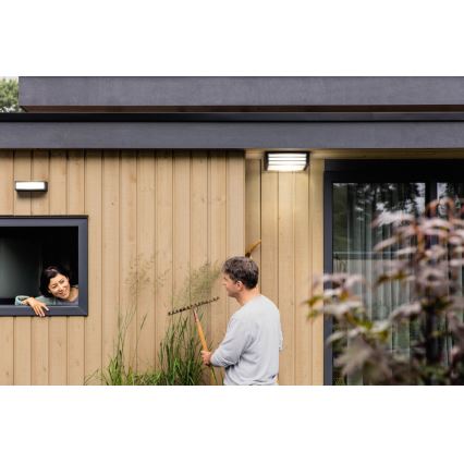 Philips 17350/93/PN – Utomhusbelysning MOONSHINE 2×E27/14W IP44