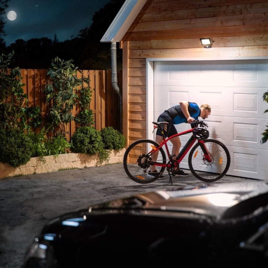 Philips - LED-strålkastare med sensor DECOFLOOD LED/50W/230V IP65 CRI 90