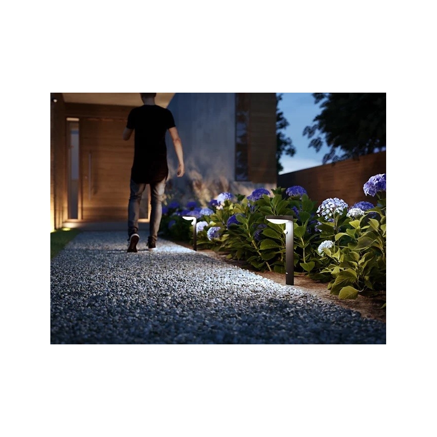 Philips - LED-lampa för utomhusbruk med en sensor LED/9W/230V 4000K IP44