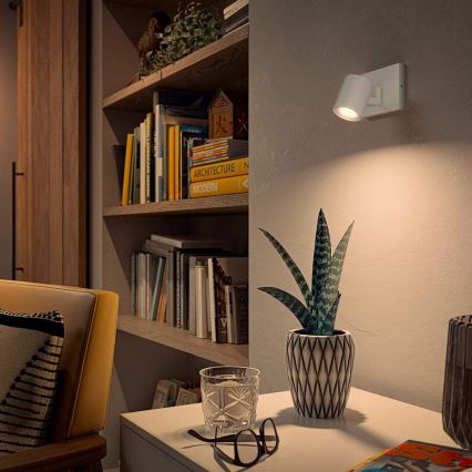 Philips - LED ljusreglerad spotlight Hue RUNNER 1xGU10/4,2W/230V 2200-6500K + fjärrkontroll vit